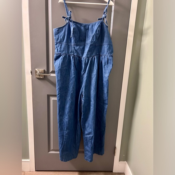 NWOT Old Navy Tie-Shoulder Corset Cami Jumpsuit - Picture 3 of 8